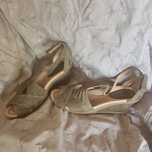 Earth Dark Khaki Suede Wedge Sandals